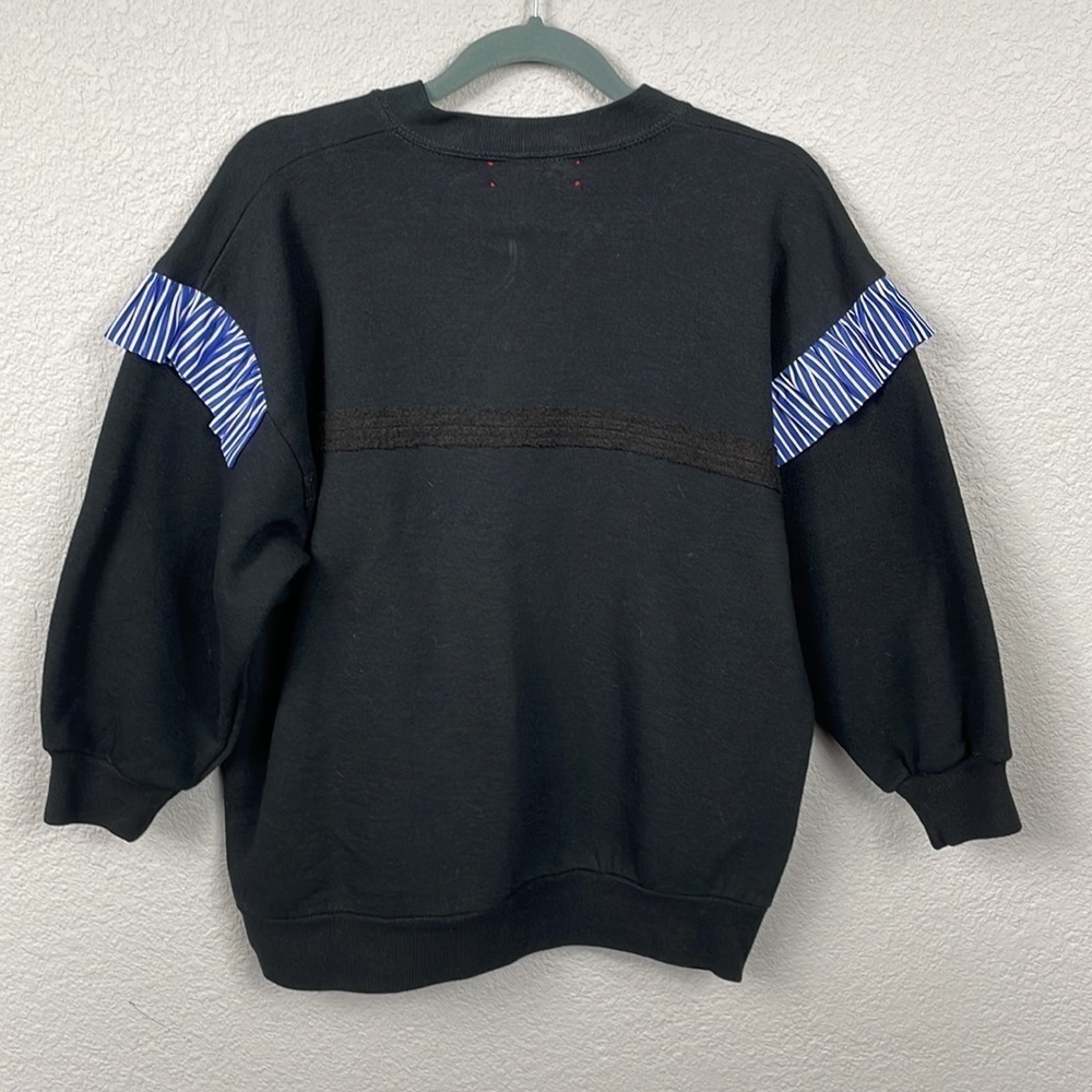 New Rentrayage Logo Graphic Ruffle Sweatshirt In Blue And Black 3/4 Sleeve Sz M — image 6 of 8